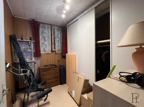 MAISON DANS LE CENTRE VILLE DE COLOMBES - DRESSING - PHL TRANSACTIONS Agence Immobilière