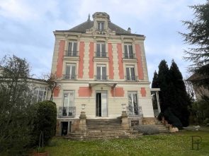 MAISON DE MAÎTRE LAC D'ENGHIEN LES BAINS - PHL TRANSACTIONS - IMMOBILIER - VENTE DE BIEN - ACHATS - BIEN A VENDRE - https://www.phltransactions.com