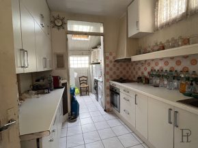 MAISON DANS LE CENTRE VILLE DE COLOMBES - CUISINE - PHL TRANSACTIONS Agence Immobilière